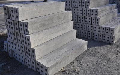 青州市新运水泥制品厂 专业供应钢筋混凝土水泥制品，提供优质大棚柱子及山东水泥柱子价格咨询