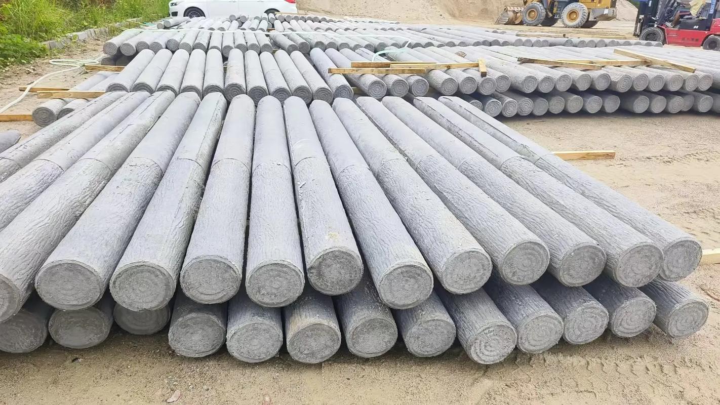 水泥仿木桩在河道工程中的应用与《火星水泥制品》的产品特色